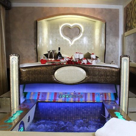 Spa B&B Roma D'Autore Il Nido D'Amore Exteriör bild